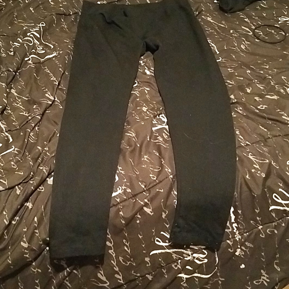 Soft black leggings